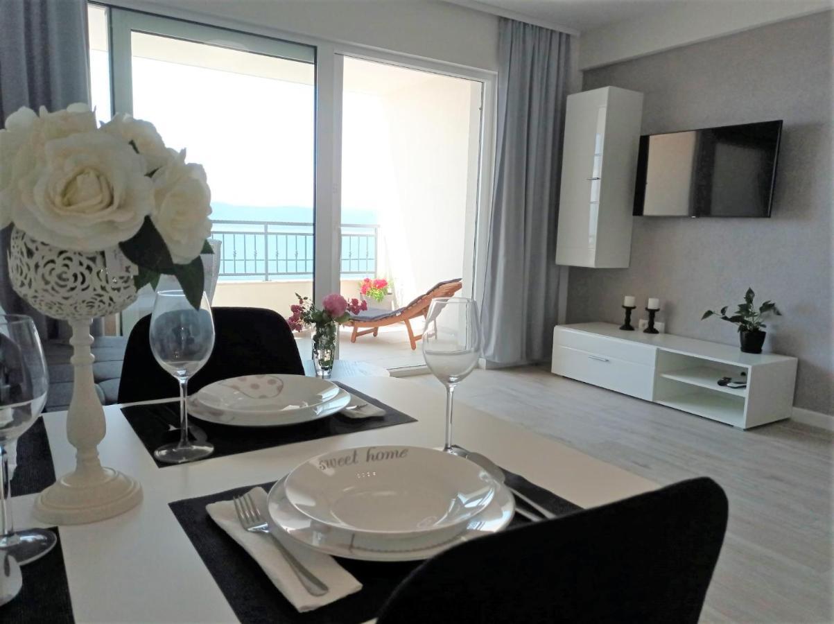 Apartments Mirko มีมิตเซ ภายนอก รูปภาพ